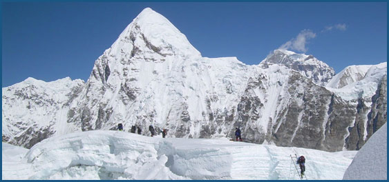 Pisang Peak Climbing